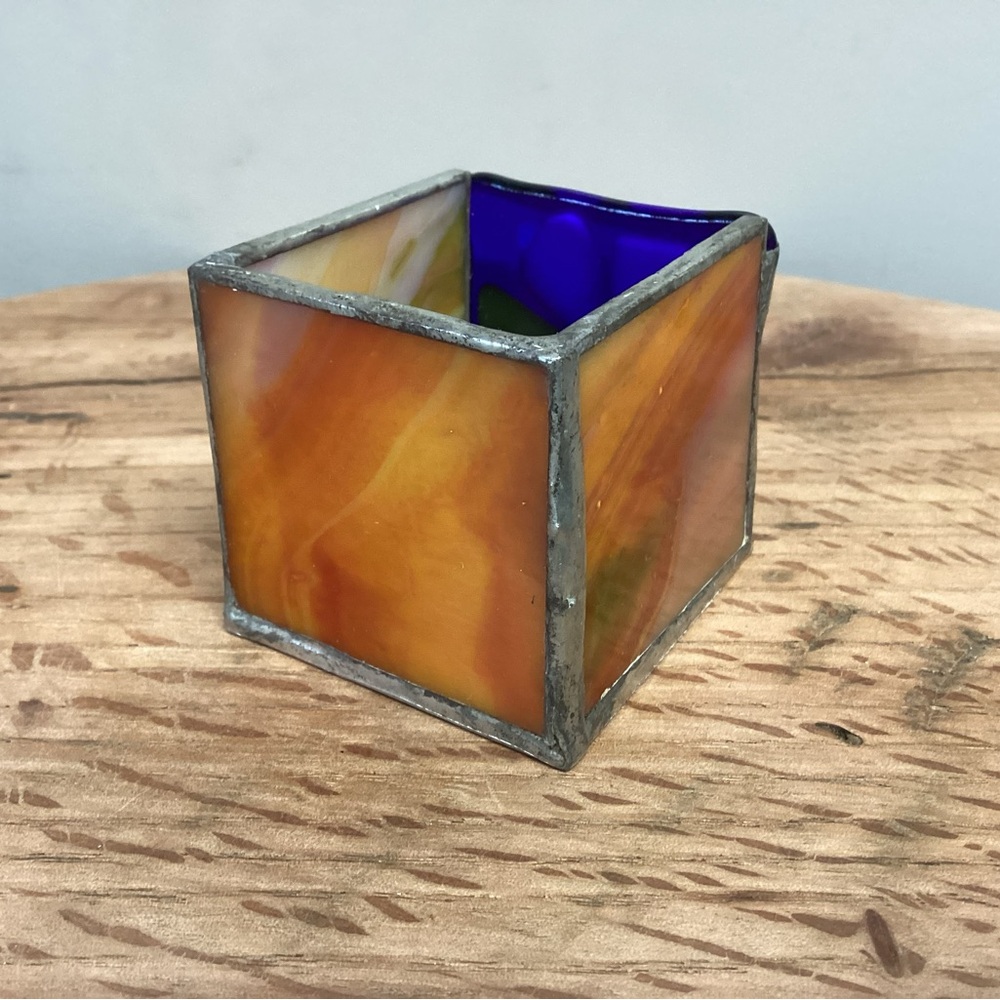 🔵 Beautiful Stained Glass & Lead Handcrafted Votive or Tea Light Candle Holder - Picture 5 of 12
